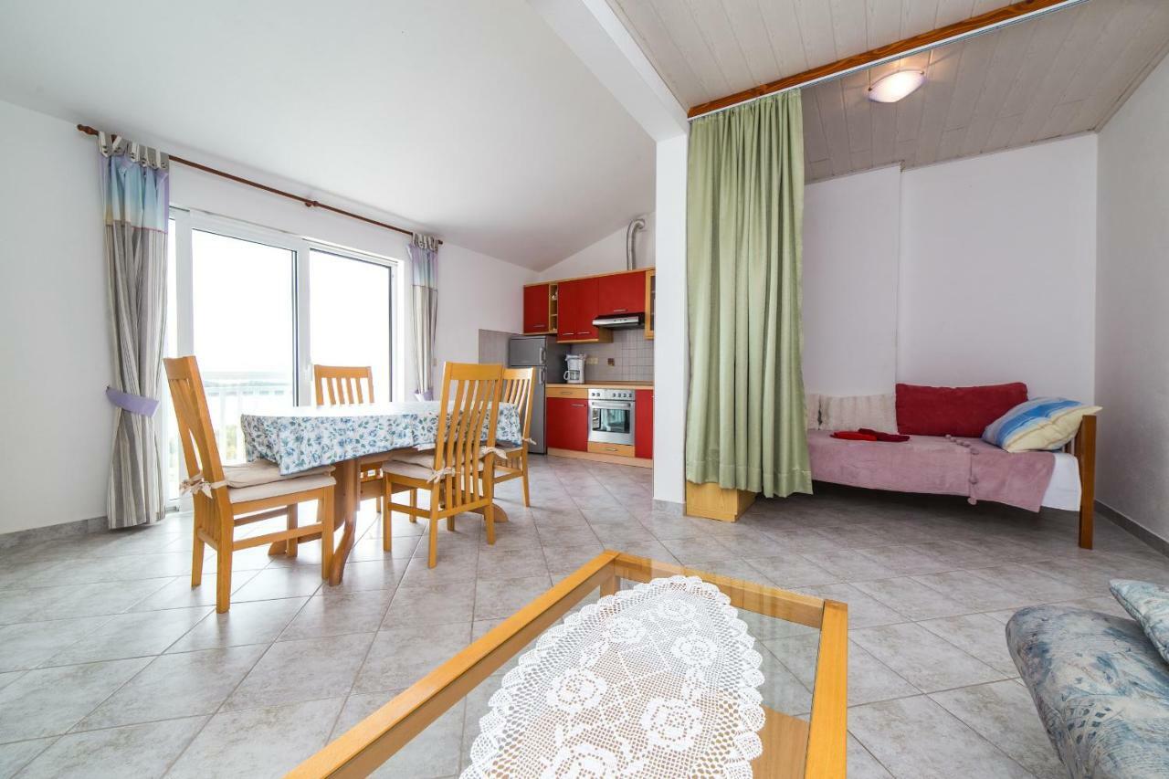 Apartments Rose Trogir Eksteriør billede