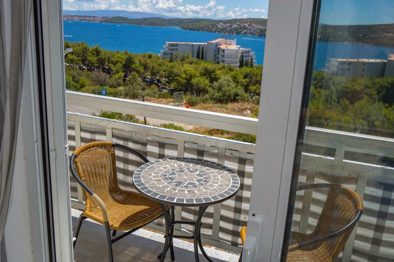 Apartments Rose Trogir Eksteriør billede