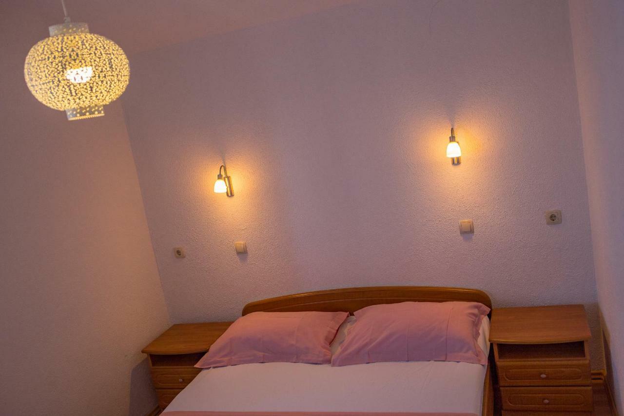 Apartments Rose Trogir Eksteriør billede